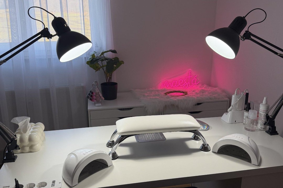 Maesta, Nüsttal, Hessen