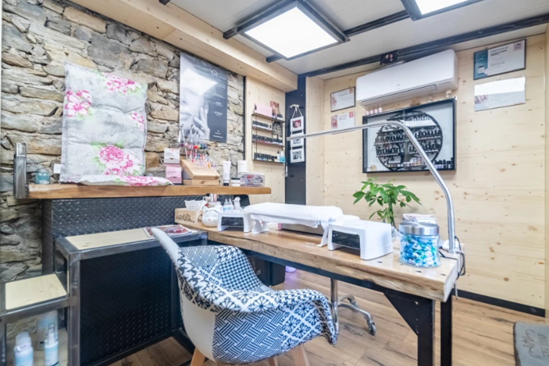 Kel'ongles, Lagarrigue, Midi-pyrenées