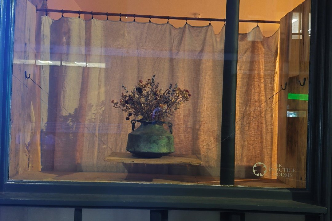 Tão Linda Therapies, Borough Market, London