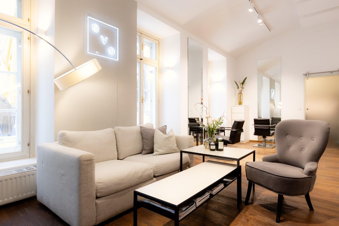 Pauli's Hair & Make-up, 6. Bezirk, Wien