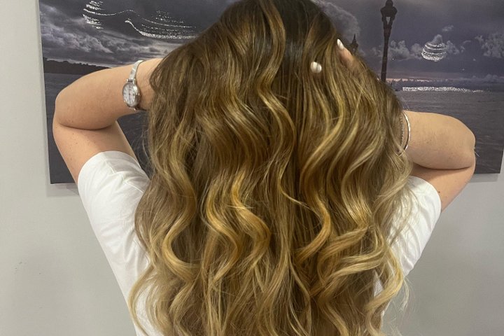 Beauty Salon - Coiffure Palermo PA - Photo de galerie - OneBooking