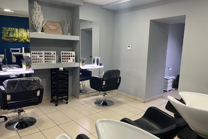 Beauty Salon - Coiffure Palermo PA - Photo de galerie - OneBooking
