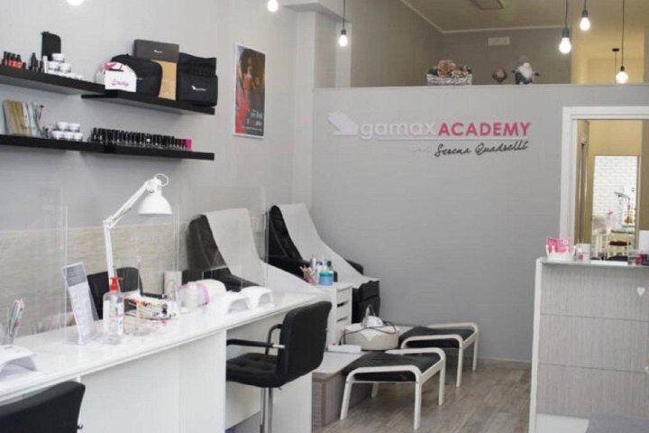 Gamax Academy Bari - Onglerie Bari - Photo de galerie - OneBooking