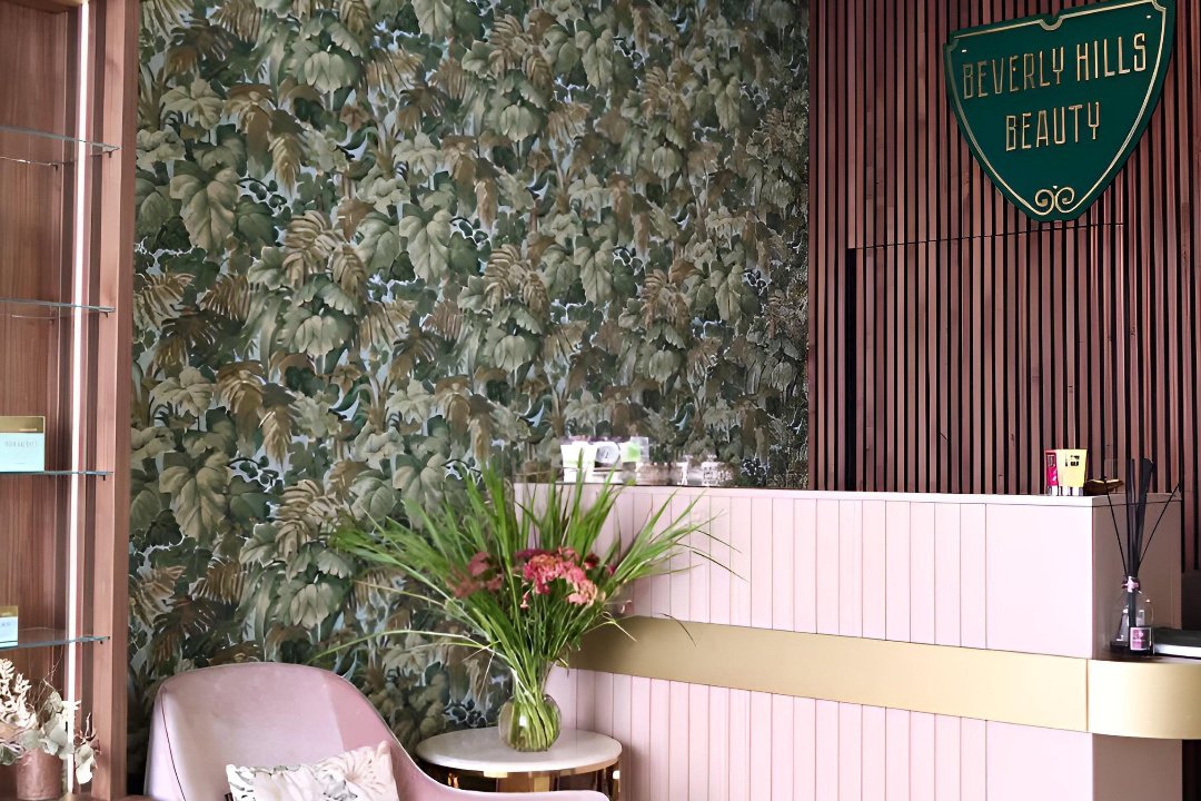 Kosmetikstudio Laser Haarentfernung, Haarschnitte, Maniküre, Pediküre, Gelnägel, Beverlyhills Beauty, 1. Bezirk, Wien