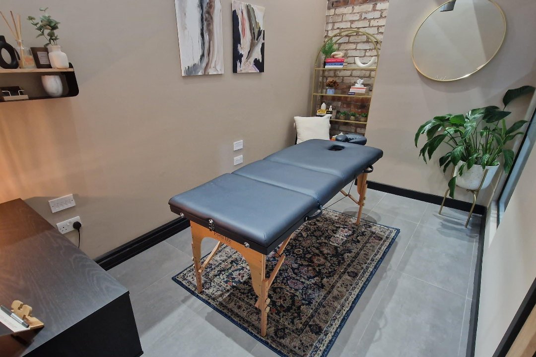 Bee Revived, Lever Street, Manchester