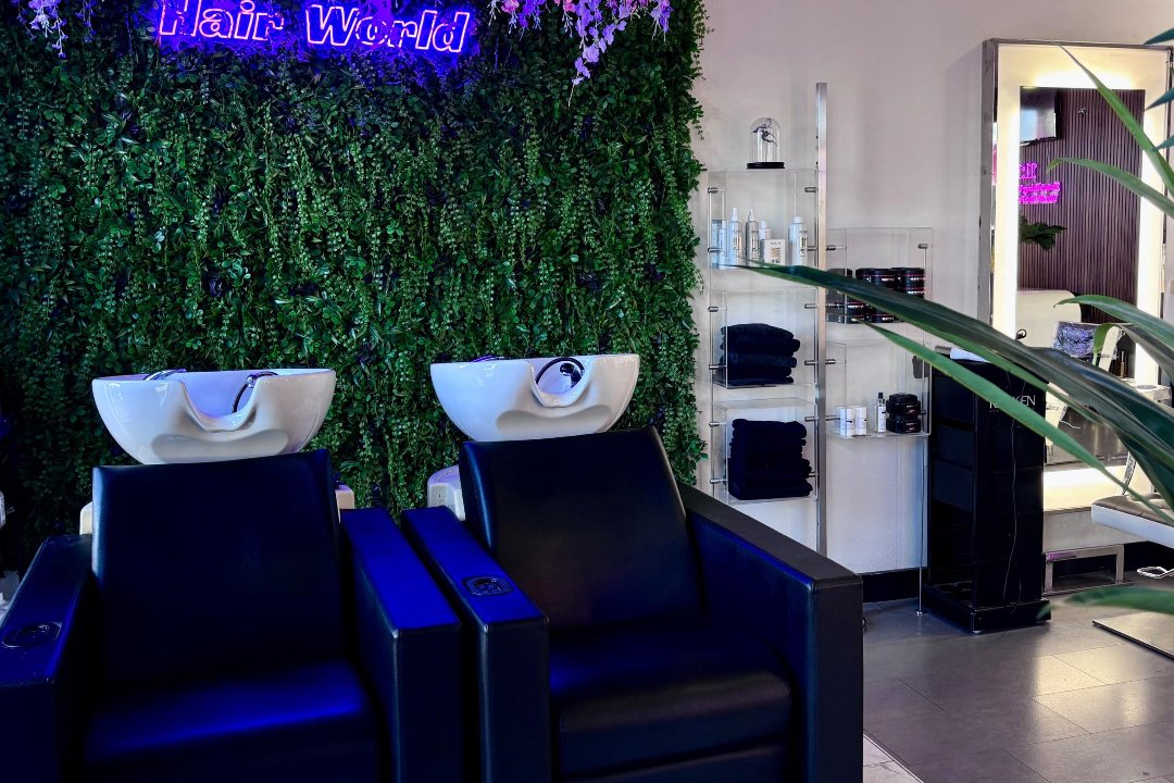 She Ross, Europalaan, Almere