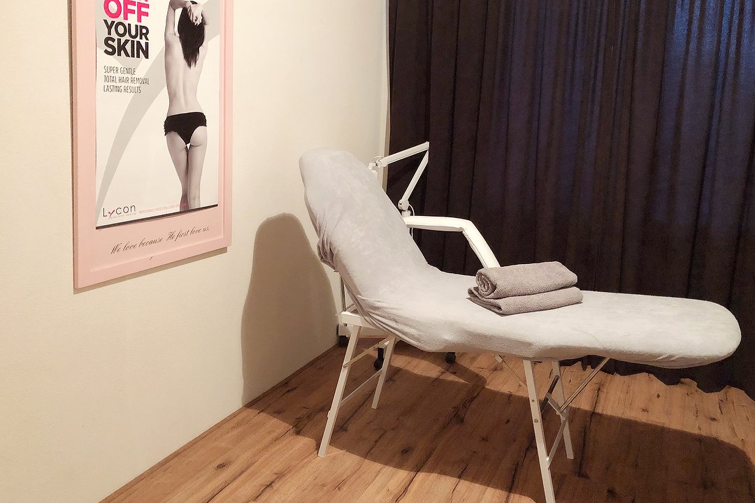 Brazilian wax studio Zeewolde, Zeewolde, Flevoland