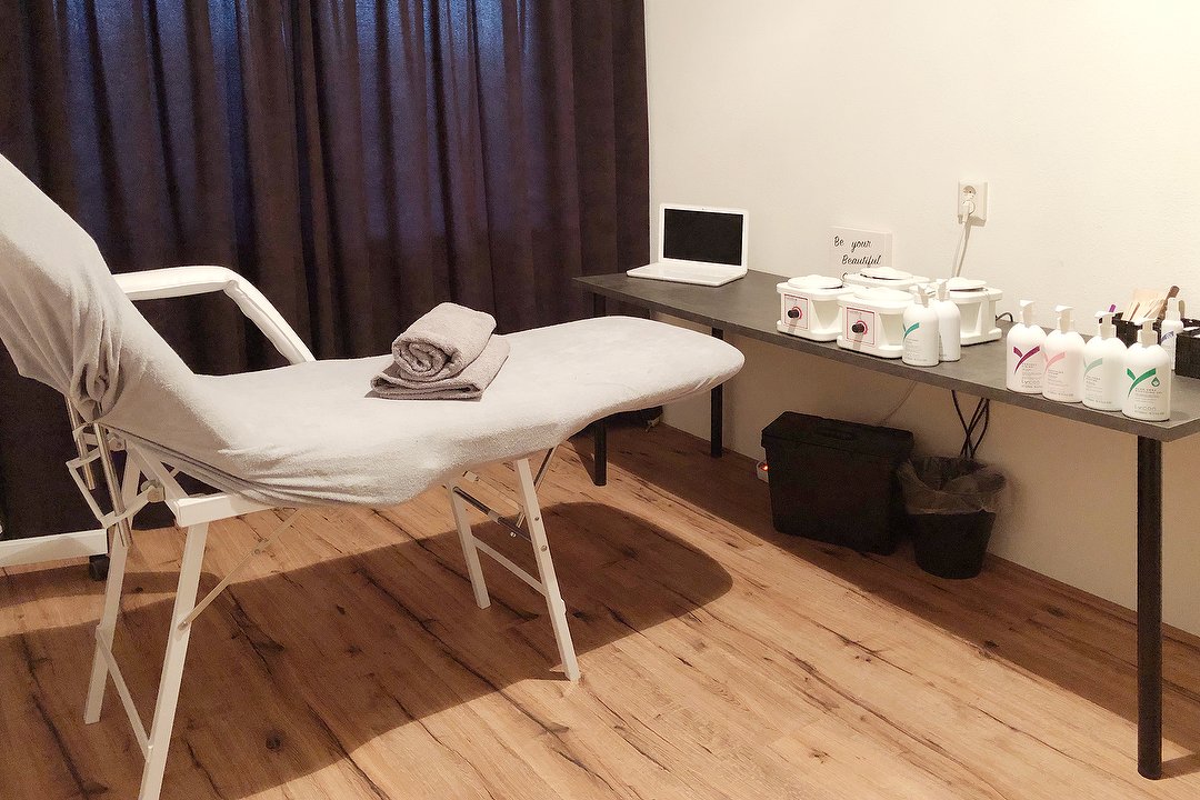 Brazilian wax studio Zeewolde, Zeewolde, Flevoland