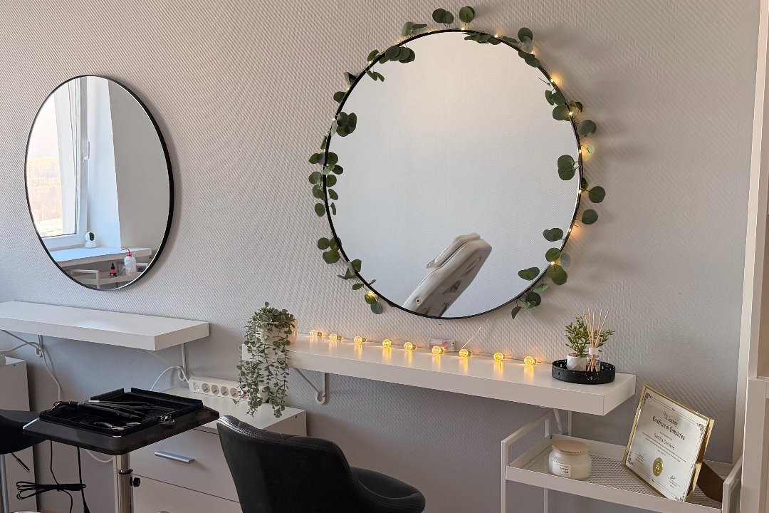 SPICY SUGAR Hair, Santariškes, Vilnius