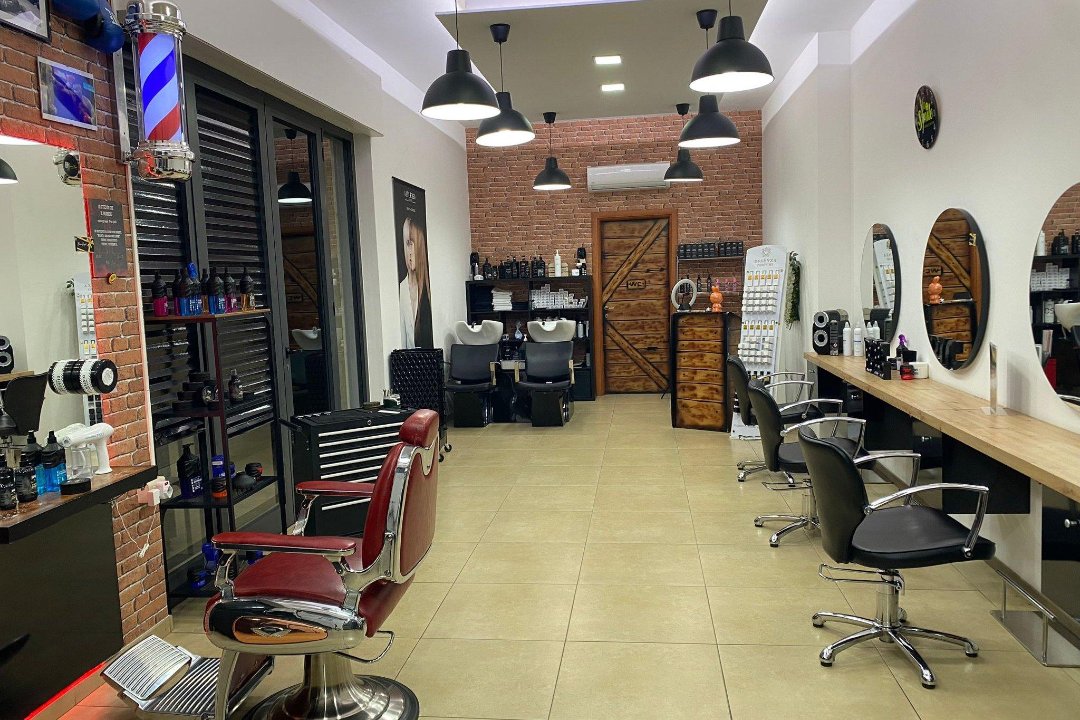 Big Smile Parrucchieri, Torre Maura, Roma