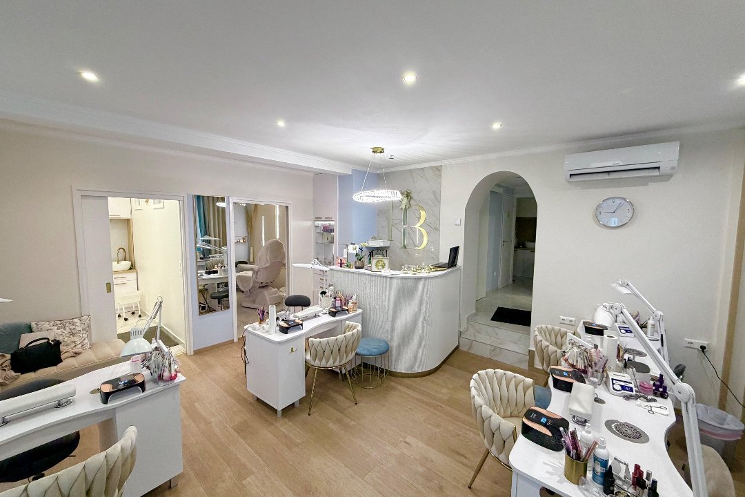 Hello Beauty Salon, 6. Bezirk, Wien