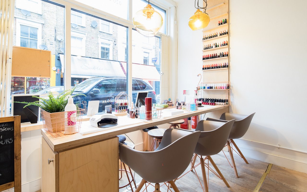 Nail Treatments At Nail Salons And Nail Bars Near Mile End London Treatwell 0141