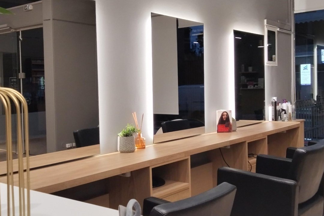 Vera Anastasiou, Gerakas, Αττική