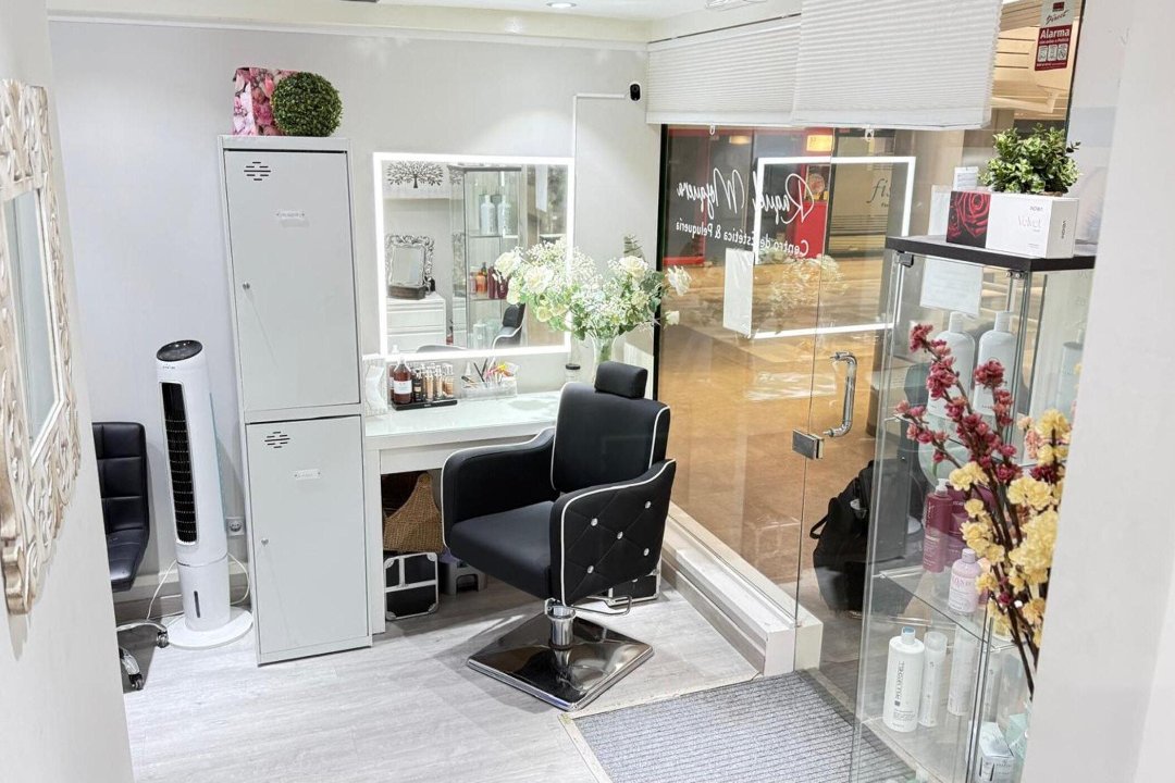 Centro de Belleza Raquel Mosquera, Distrito Centro, Comunidad de Madrid