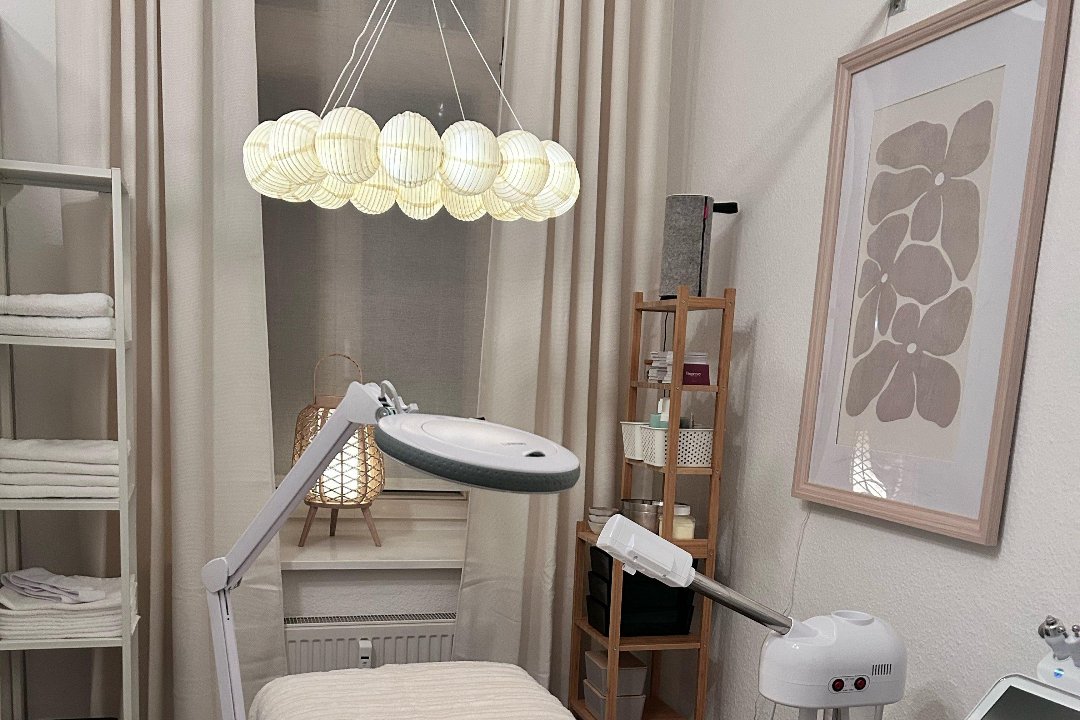 Browesty Cosmetic Studio, Greifswalder Straße, Berlin