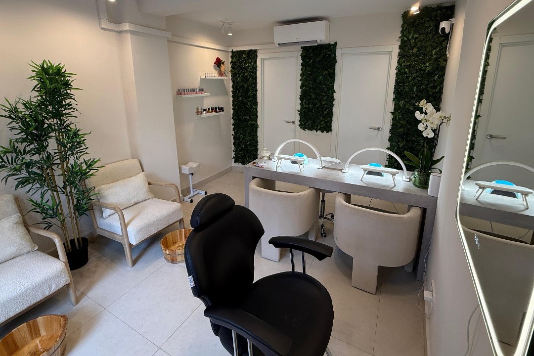 Lovan Nails, Príncipe de Vergara, Madrid