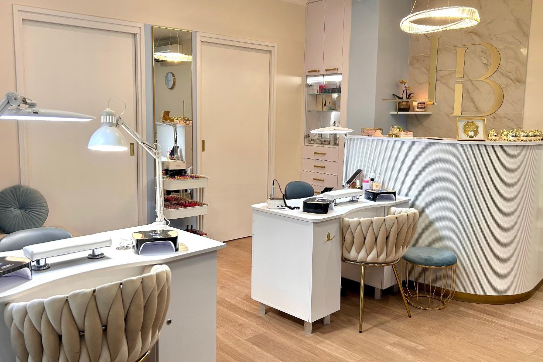 Hello Beauty Salon, 6. Bezirk, Wien