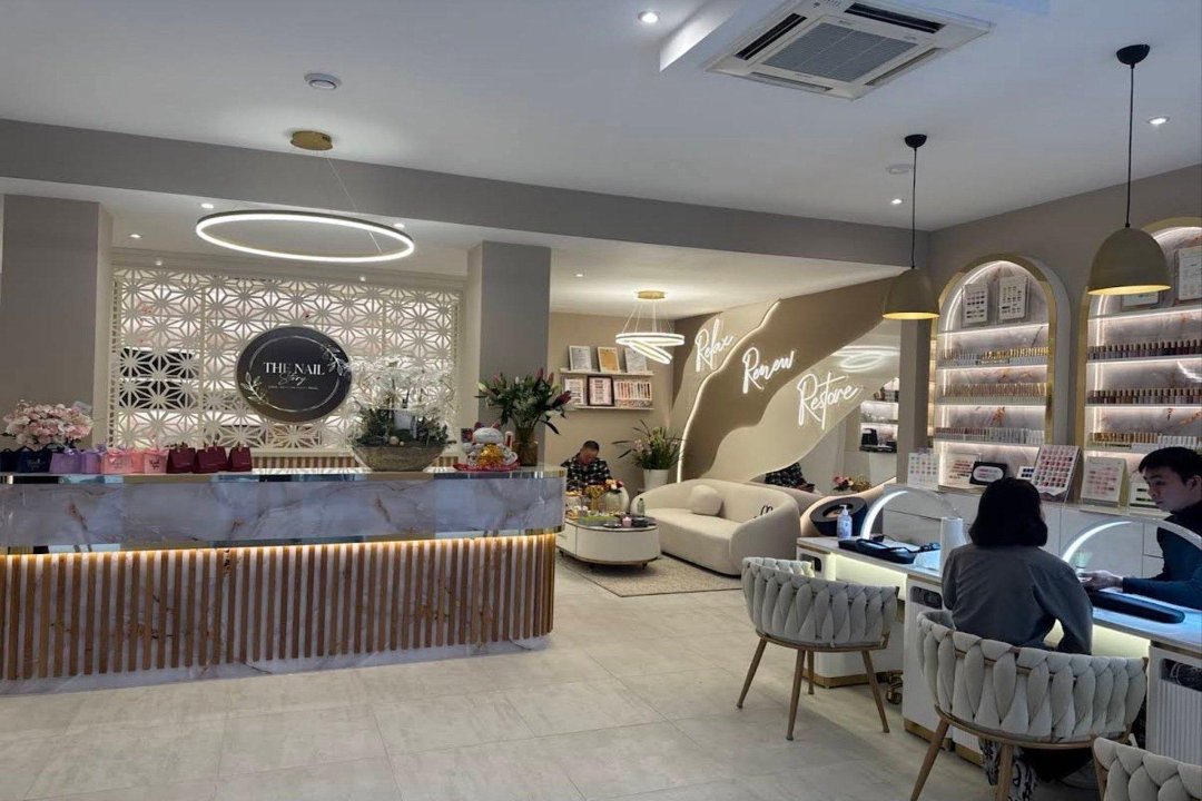 The Nail Story, Innenstadt, Regensburg