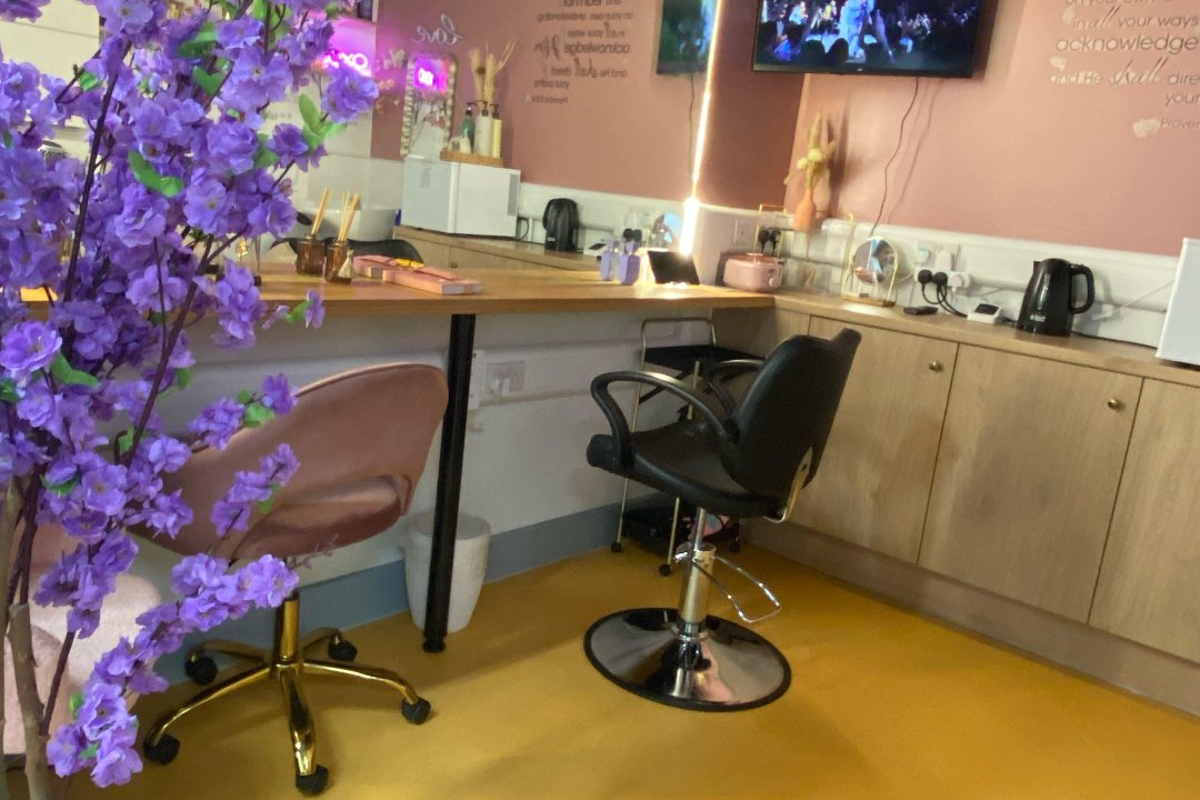 Beauty by Leidy, Seven Sisters, London