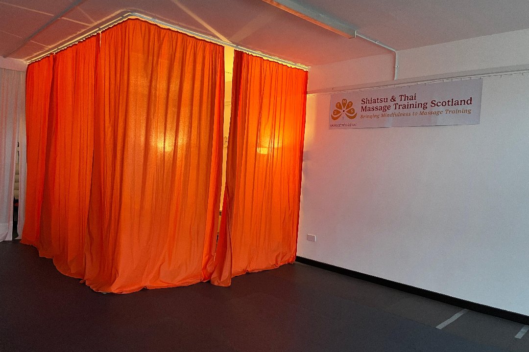 Five Rivers Massage - Glasgow, Sauchiehall Street, Glasgow Area