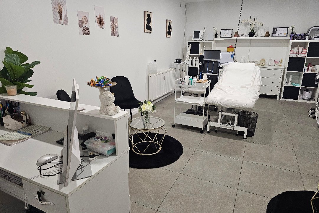 Beauty-heaven, Vilvoorde, Flemish Brabant