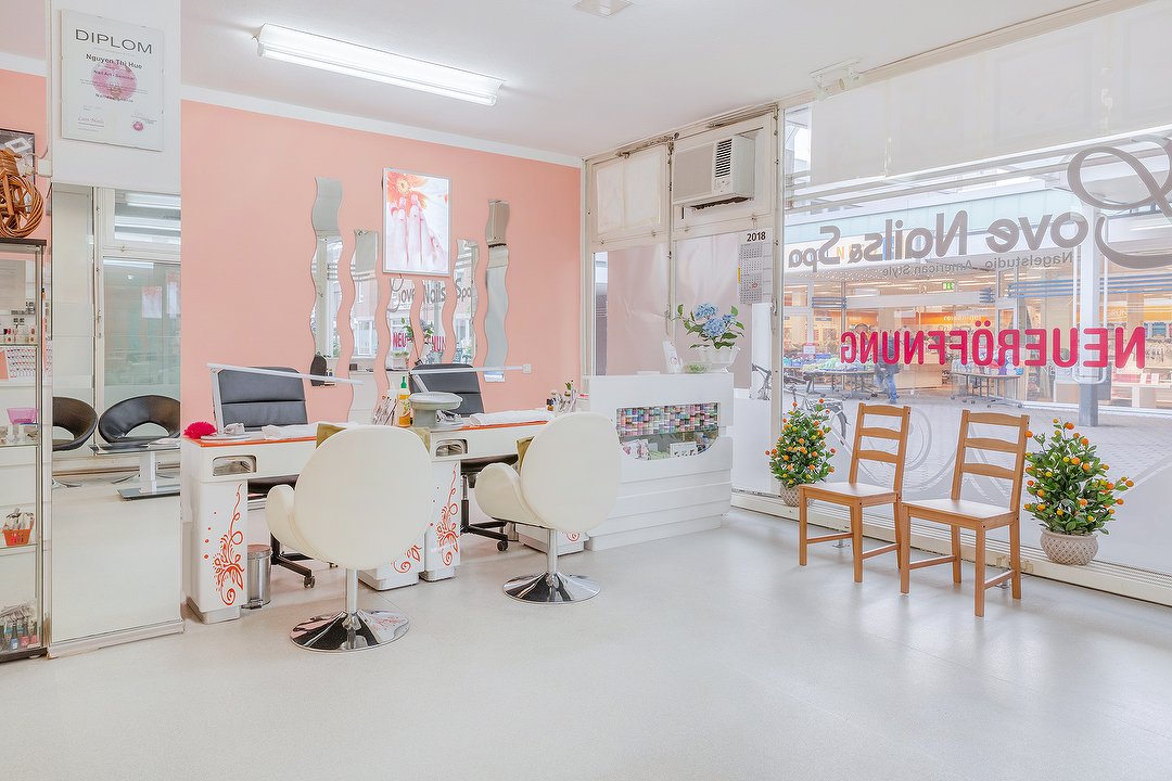 Love Nails & Spa | Nagelstudio in Neuss - Treatwell