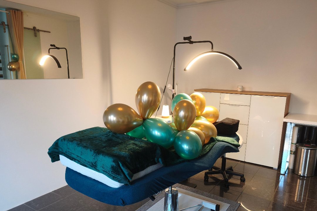 Velvet Glam Beauty by Paula, Moosach, München