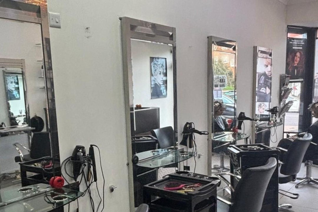 Images Hair Studio, West Hendon, London