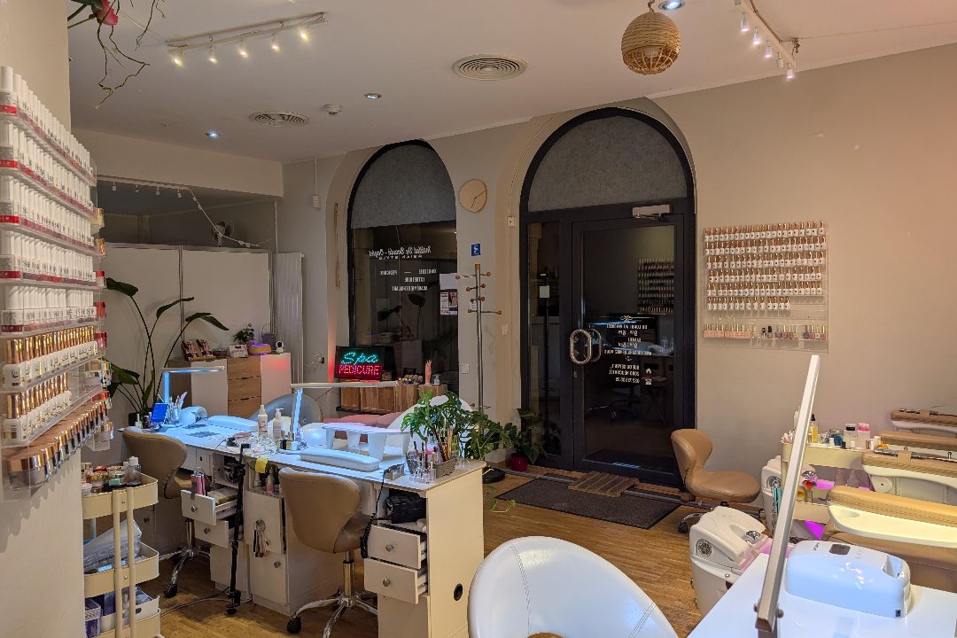 Tân Neuchâtel Nail, Neuenburg, Kanton Neuenburg