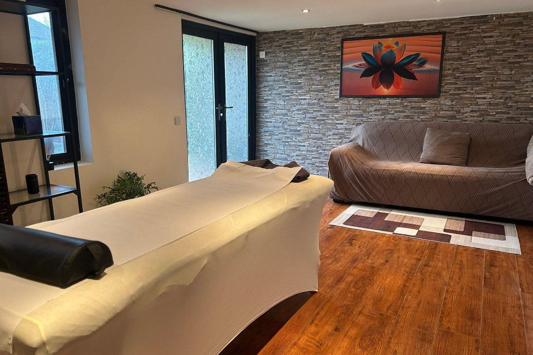 Adam’s Serenity, Iver, Buckinghamshire