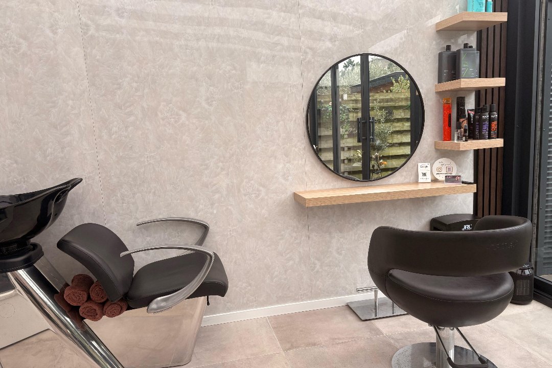 Glozy Hair, haarlem, Noord-Holland