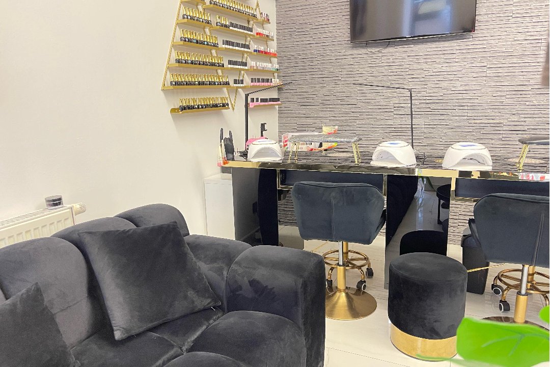 Fanail by Bebolino, Lerchenfelder Straße, Wien