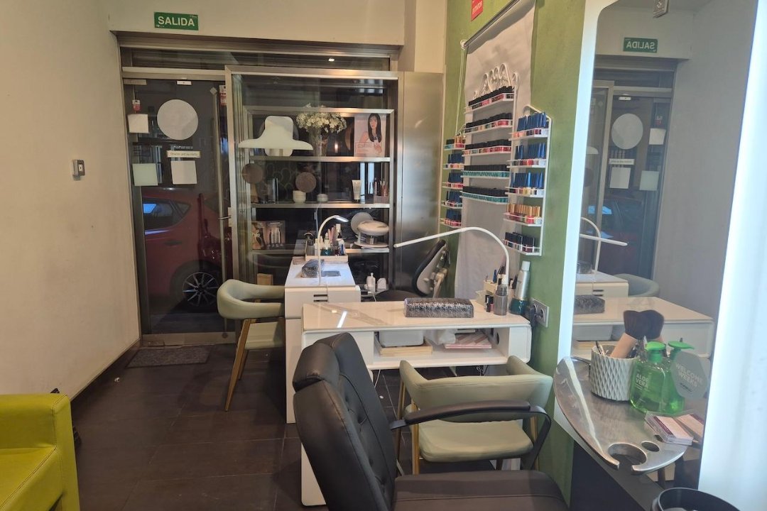 Pilar Uñas, Palos de Moguer, Madrid