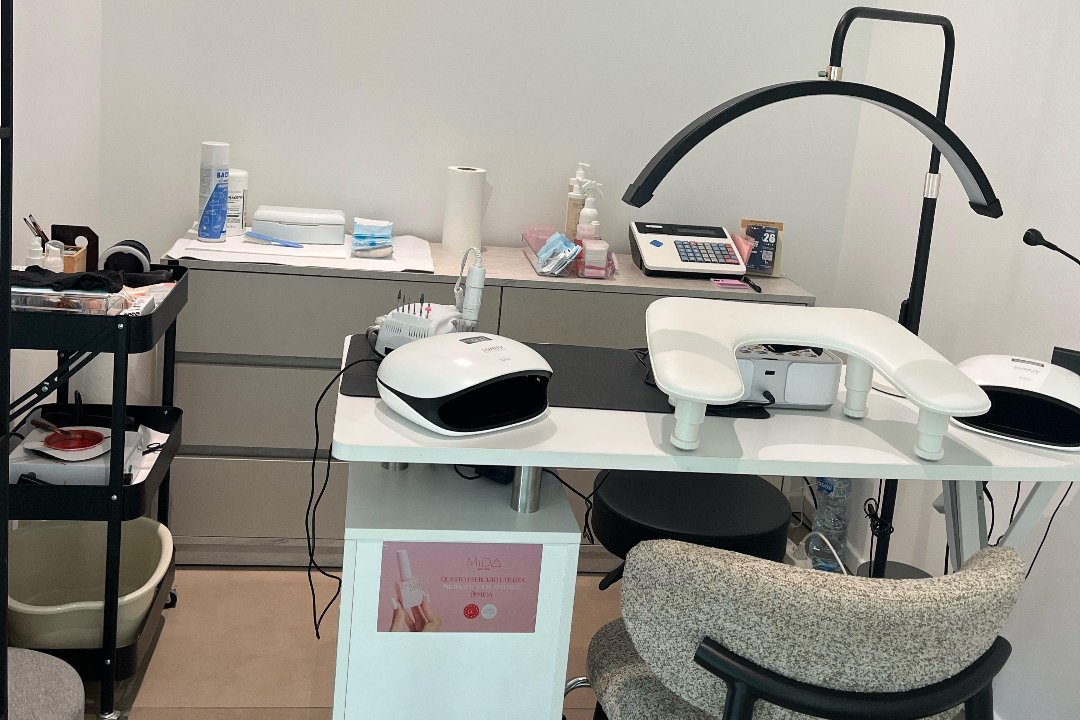 MQ Beauty Lamimaker Nails Studio, San Giovanni Lupatoto, Verona Provincia