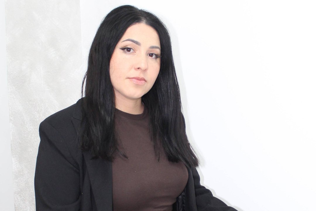 CEJAS,PESTAÑAS Y FACIALES BY Kathy Hernández, La Raïosa, Valencia