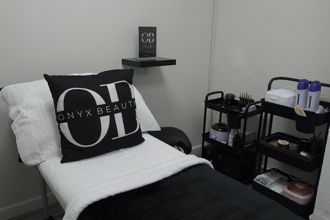 Onyx Beauty, Whitley, Reading