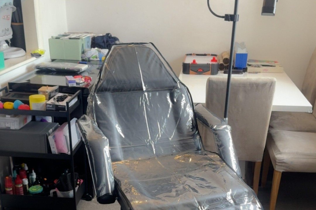 Bonded Aesthetics, Thamesmead East, London