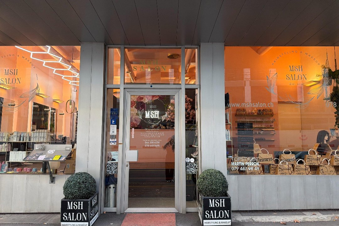 Iconic Nails - Zürich, Gewerbeschule, Zürich