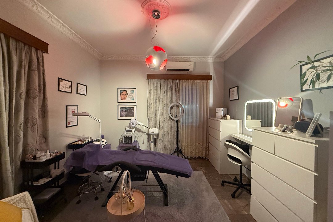 Angel Beauty, Ano Liosia, Αττική