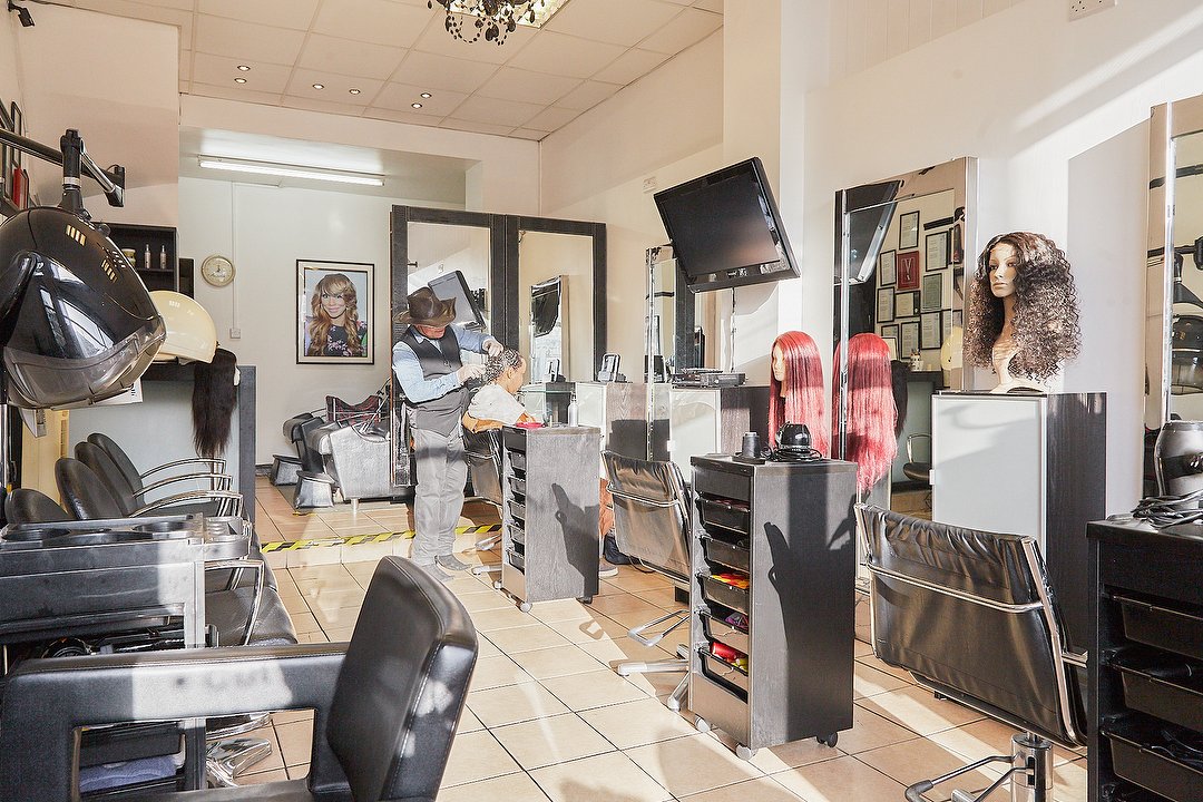 La Mode Hair & Beauty - Shepherds Bush, Shepherd's Bush Green, London