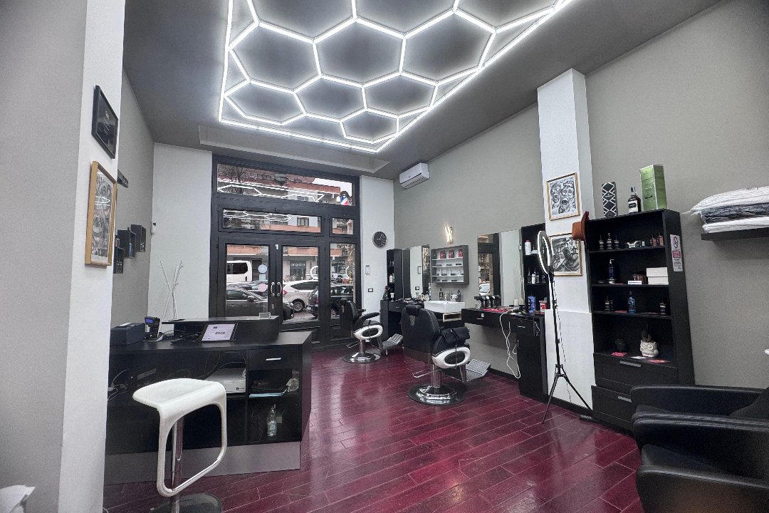 Musci's Barbershop - San Pietro, Via Baldo degli Ubaldi, Roma