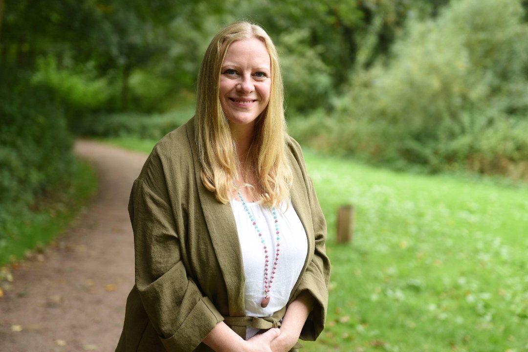 Heilpraktikerin Bettina Zawadzki - Massagen und Körpertherapie, Poppenbüttel, Hamburg