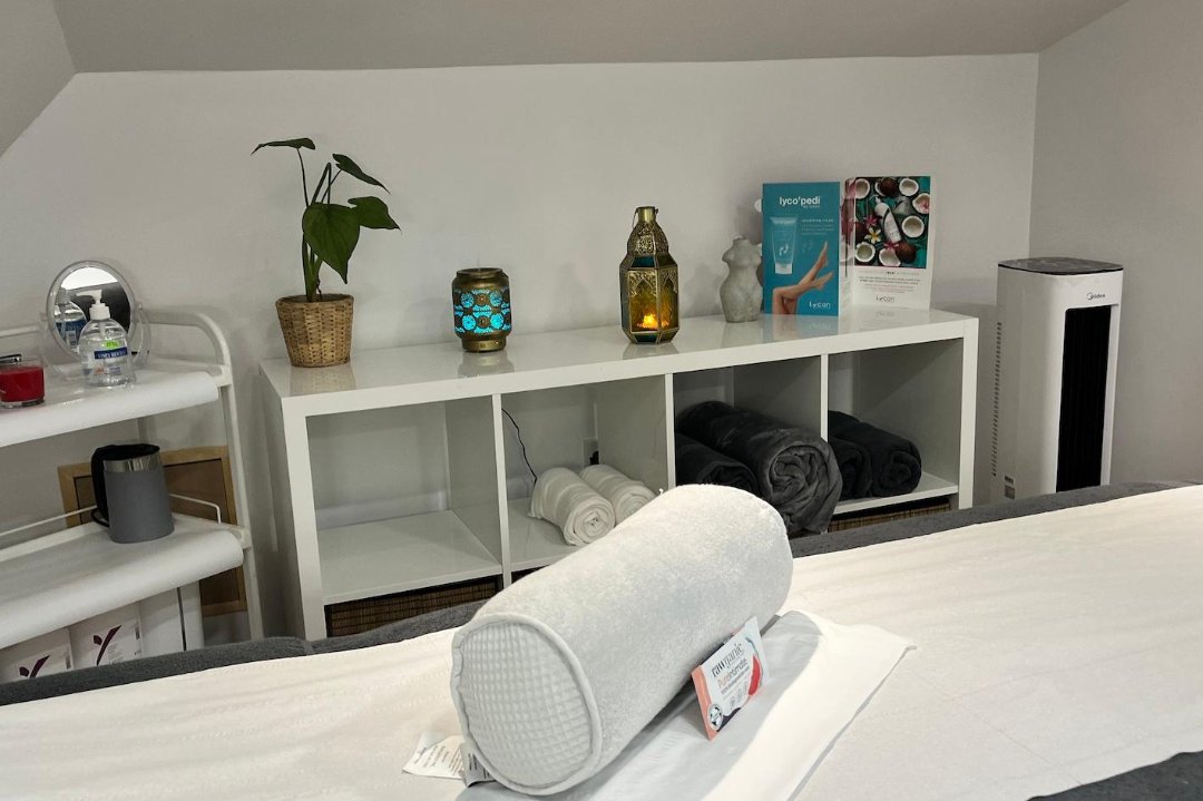 Sana Wax Bar with Lycon, Clapham Common, London