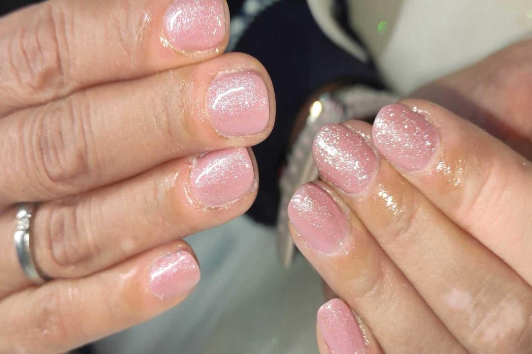 Helen Nails, Pinerolo, Piemonte