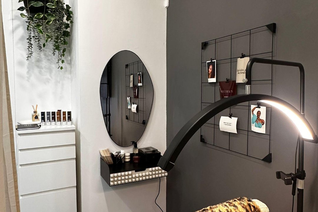 Ineyea Beauty, Dassier, Genève