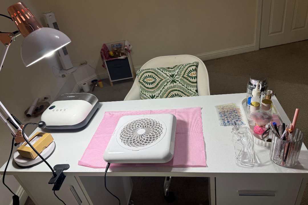 24 Nails, Abbey, Leicester