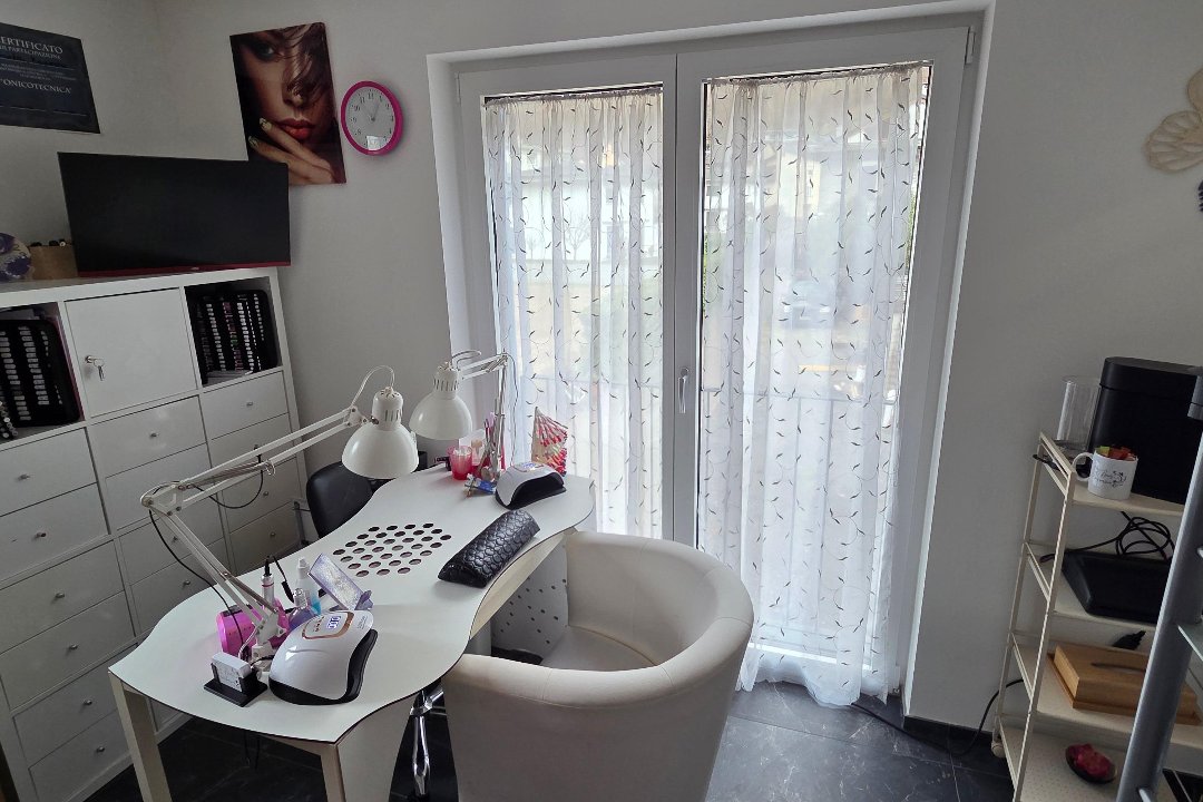 SK Beauty, Riviera, Kanton Tessin