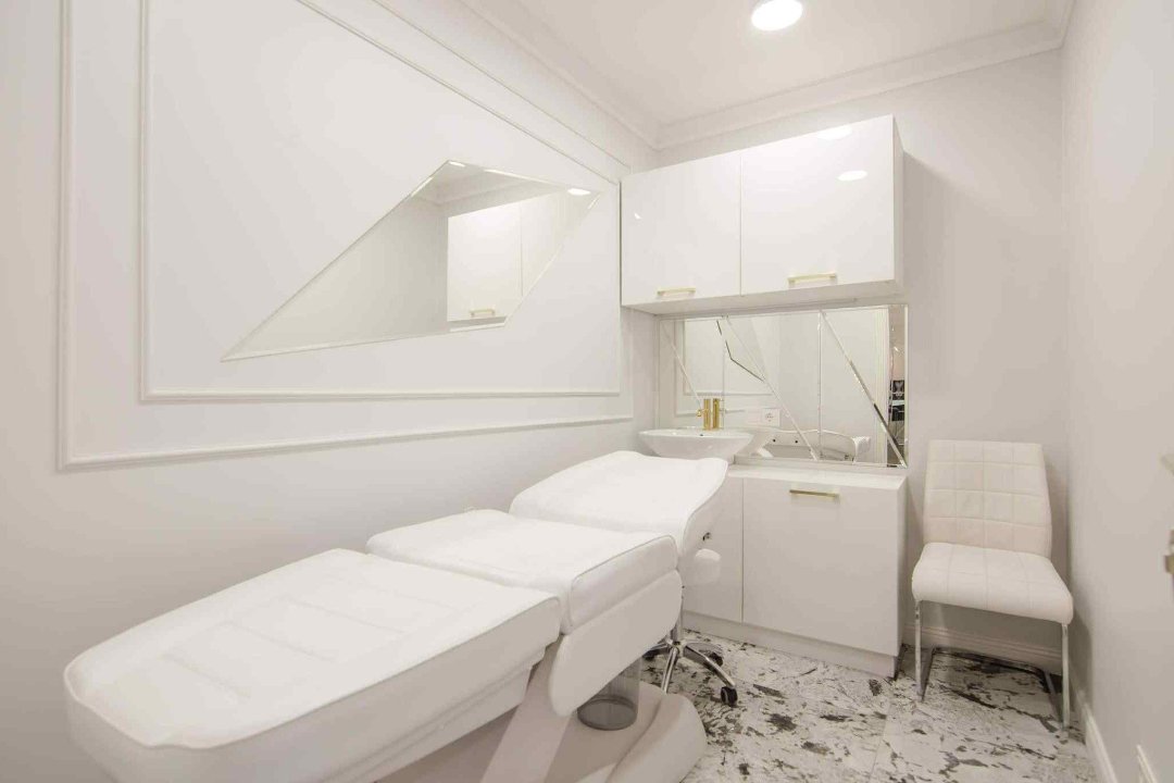 Raminta Grin veido masažai - Avenue No 8, Tauro kalnas, Vilnius