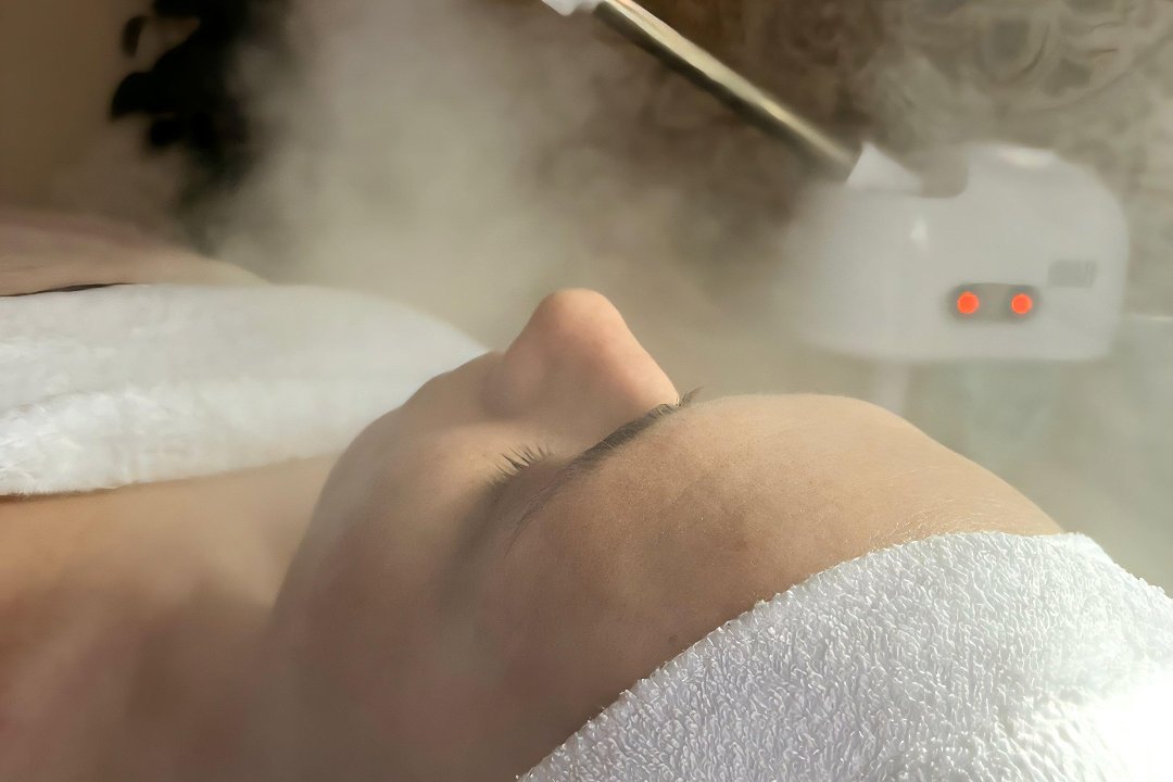 Hemelse Handen, Filmwijk, Almere