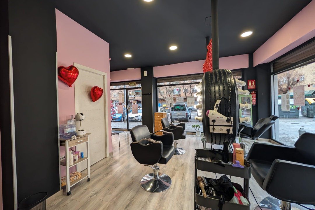 An Glamour Studio, Zaidín-Vergeles, Granada